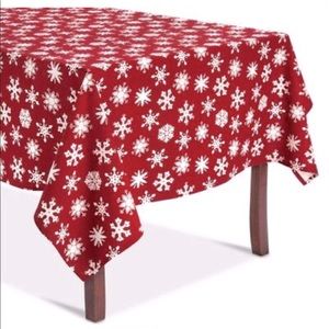 Red & White Snowflake Oblong Tablecloth